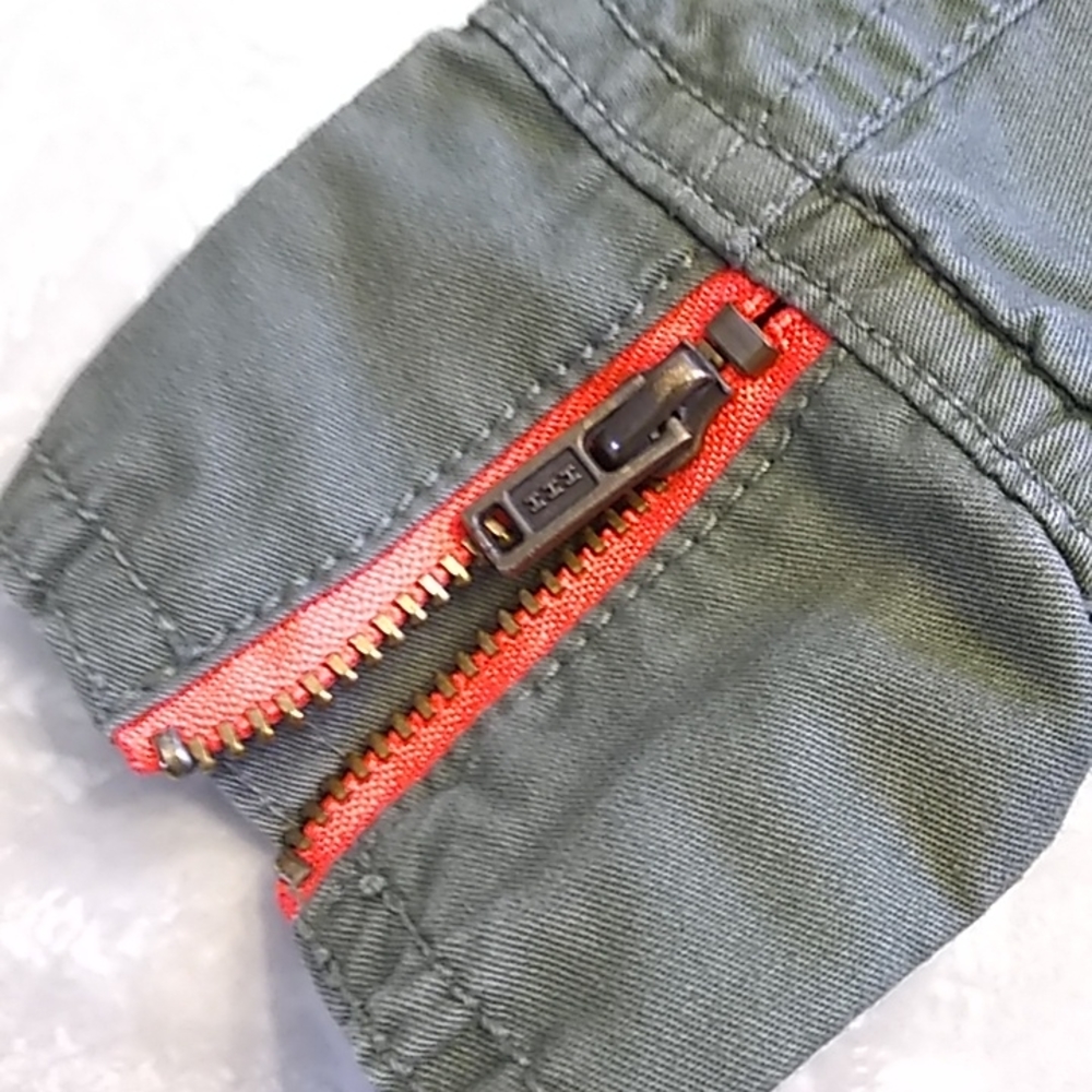 Genuine kids jacket. - Picture 9 of 10